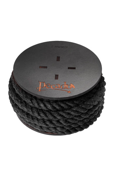Черная веревка для шибари на катушке - 5 м. Черная веревка для шибари на катушке - 5 м.