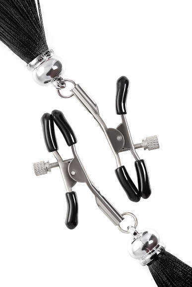 Зажимы на соски «Прищепки» с черными кисточками из шелка Зажимы на соски «Прищепки» с черными кисточками из шелка