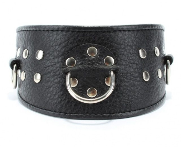 Черный кожаный ошейник с расширением впереди Черный кожаный ошейник с расширением впереди