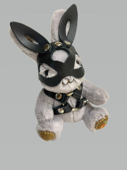 Брелок в виде БДСМ-зайчика Брелок в виде БДСМ-зайчика