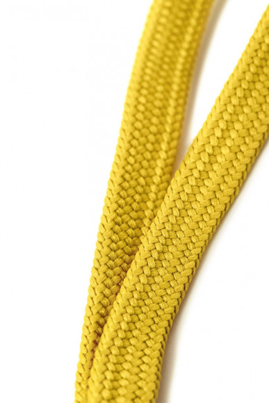 Желтая вибропуля на ремешке - 5,5 см.