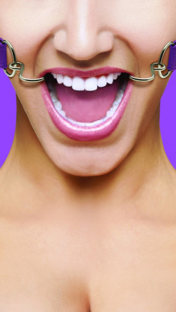 Фиолетовый расширяющий кляп Hook Gag