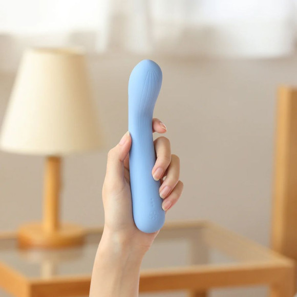 Голубой вибратор Iroha Mai Ruri - 17,4 см. Голубой вибратор Iroha Mai Ruri - 17,4 см.