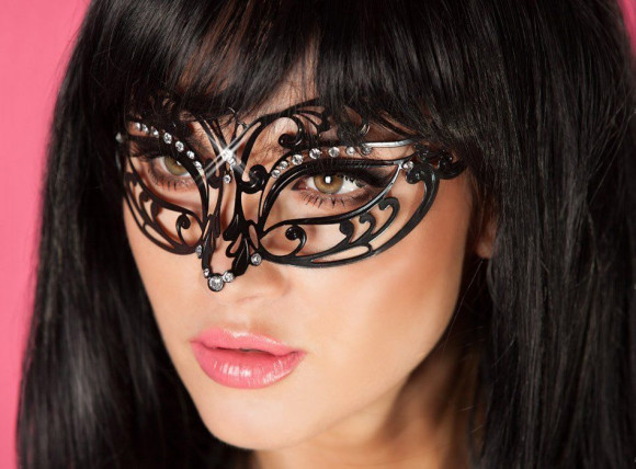 Эротическая кружевная маска