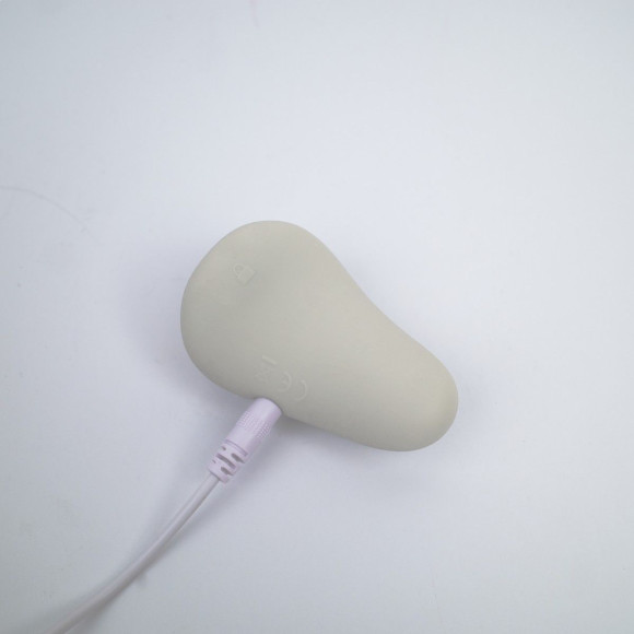 Серый вибромассажёр Opal