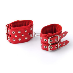 Красные кожаные наручники с ремешками Красные кожаные наручники с ремешками