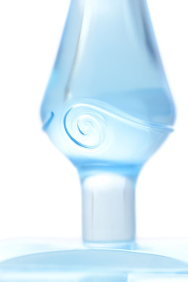 Голубая анальная втулка с ограничителем - 6,5 см. Голубая анальная втулка с ограничителем - 6,5 см.