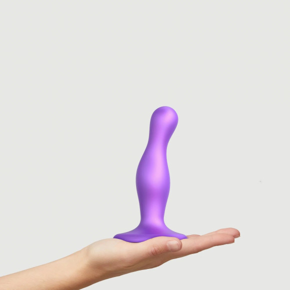 Фиолетовая насадка Strap-On-Me Dildo Plug Curvy size S Фиолетовая насадка Strap-On-Me Dildo Plug Curvy size S