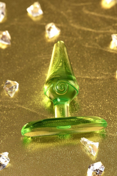 Зеленая анальная втулка с ограничителем - 6,5 см. Зеленая анальная втулка с ограничителем - 6,5 см.