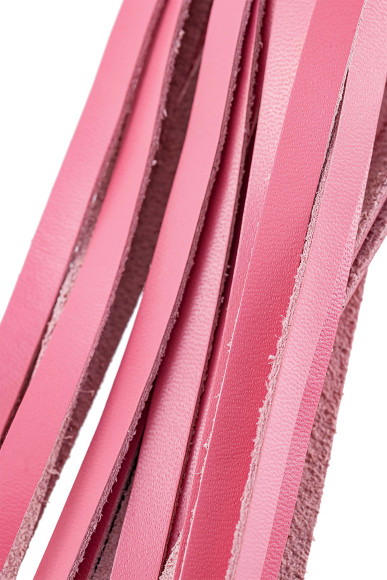 Розовая кожаная плеть - 50 см. Розовая кожаная плеть - 50 см.